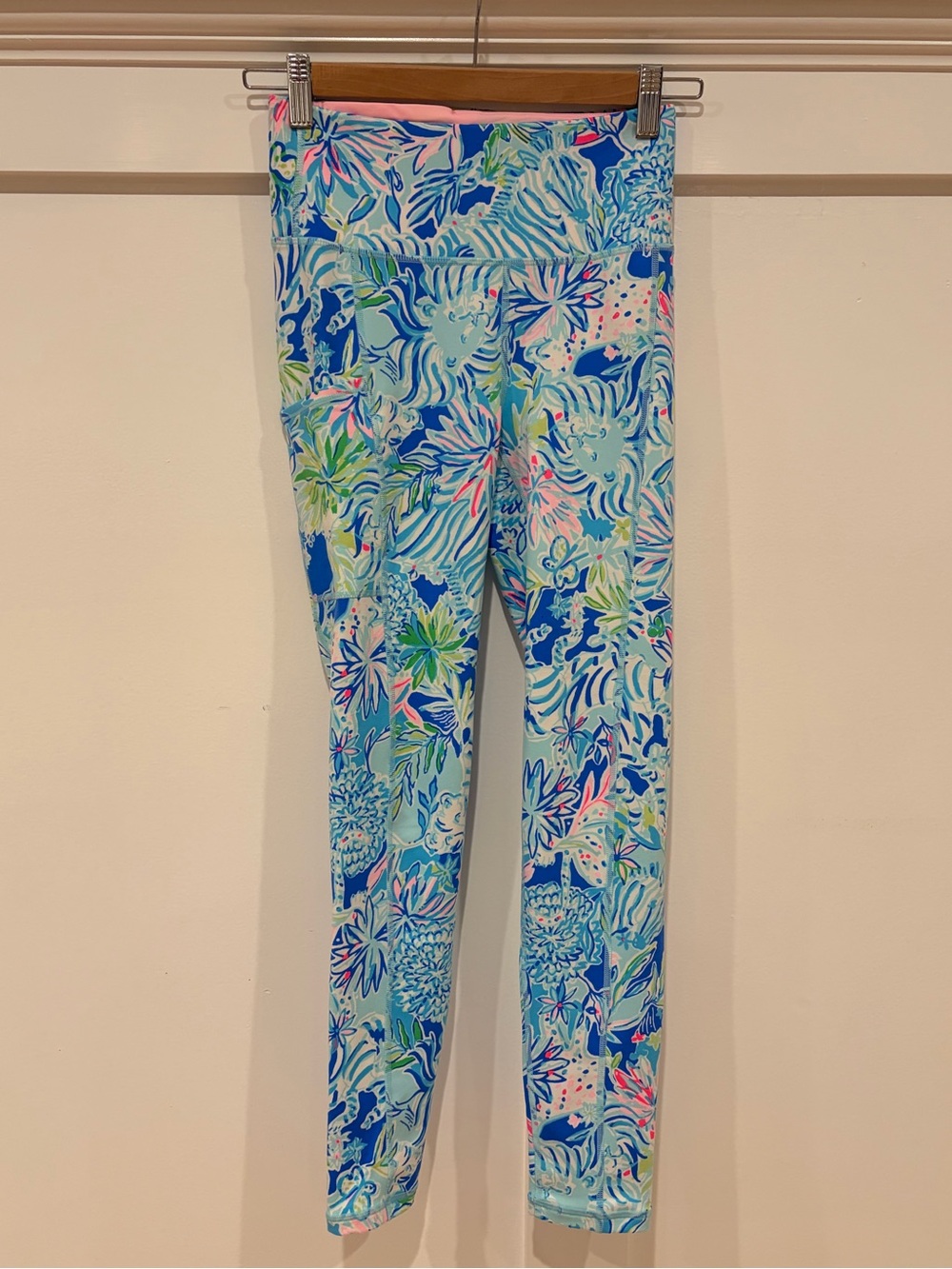 Lily Pulitzer Luxletic Weekender High Rise Legging Tropical Print